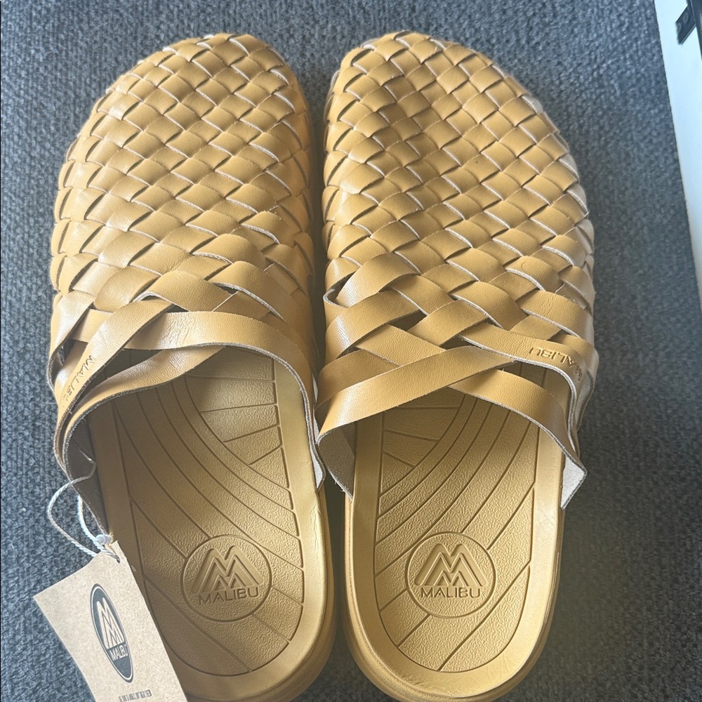 Malibu Colony Woven Sandals